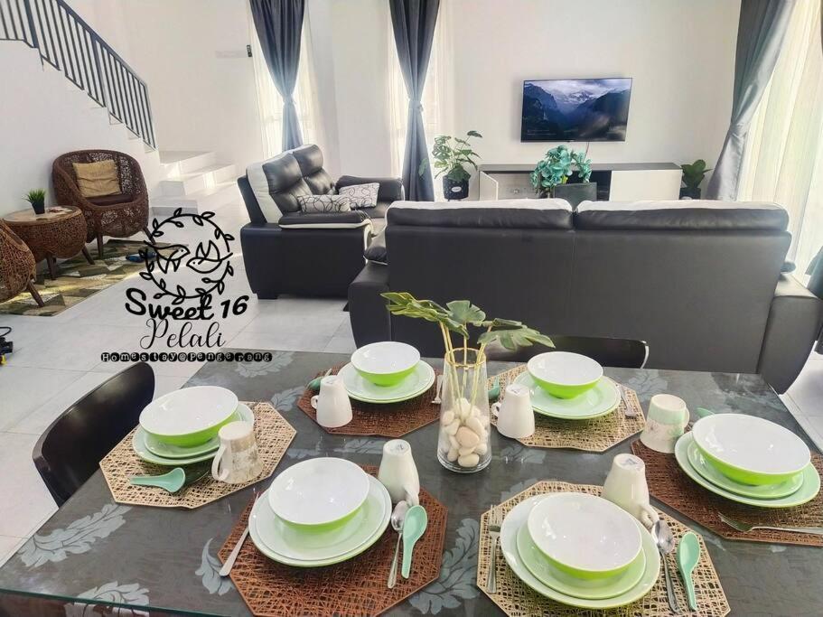 Sweet 16 Pelali Homestay Pengerang Zewnętrze zdjęcie